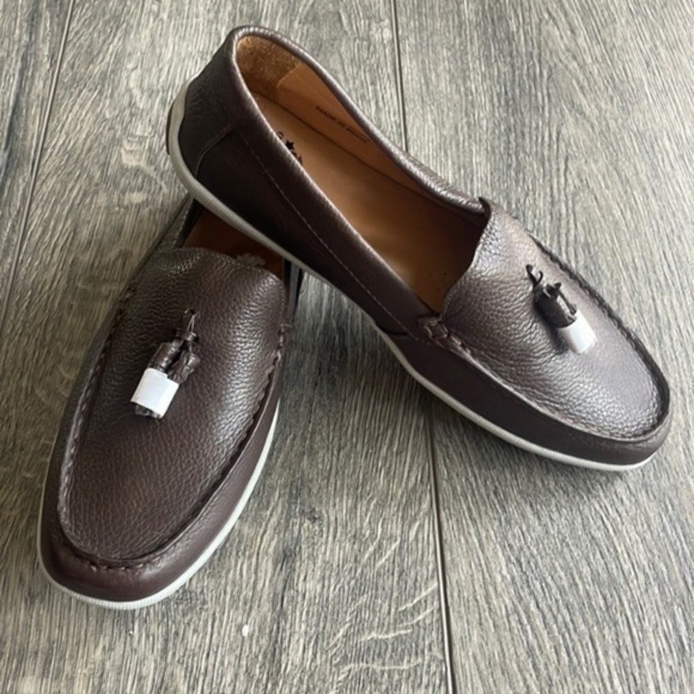 Driver club USA shoe chocolate brown leather with tassel size 5 1/2 women’s